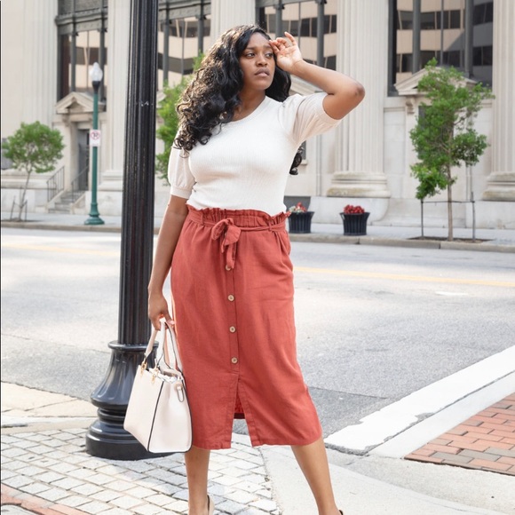 This Skirt is to Live For!!!!🤩 - Picture 2 of 4